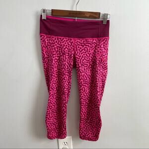 Lululemon | Run Top Speed Crop Legging Capri Athletic Running Pant Polkadot Pink